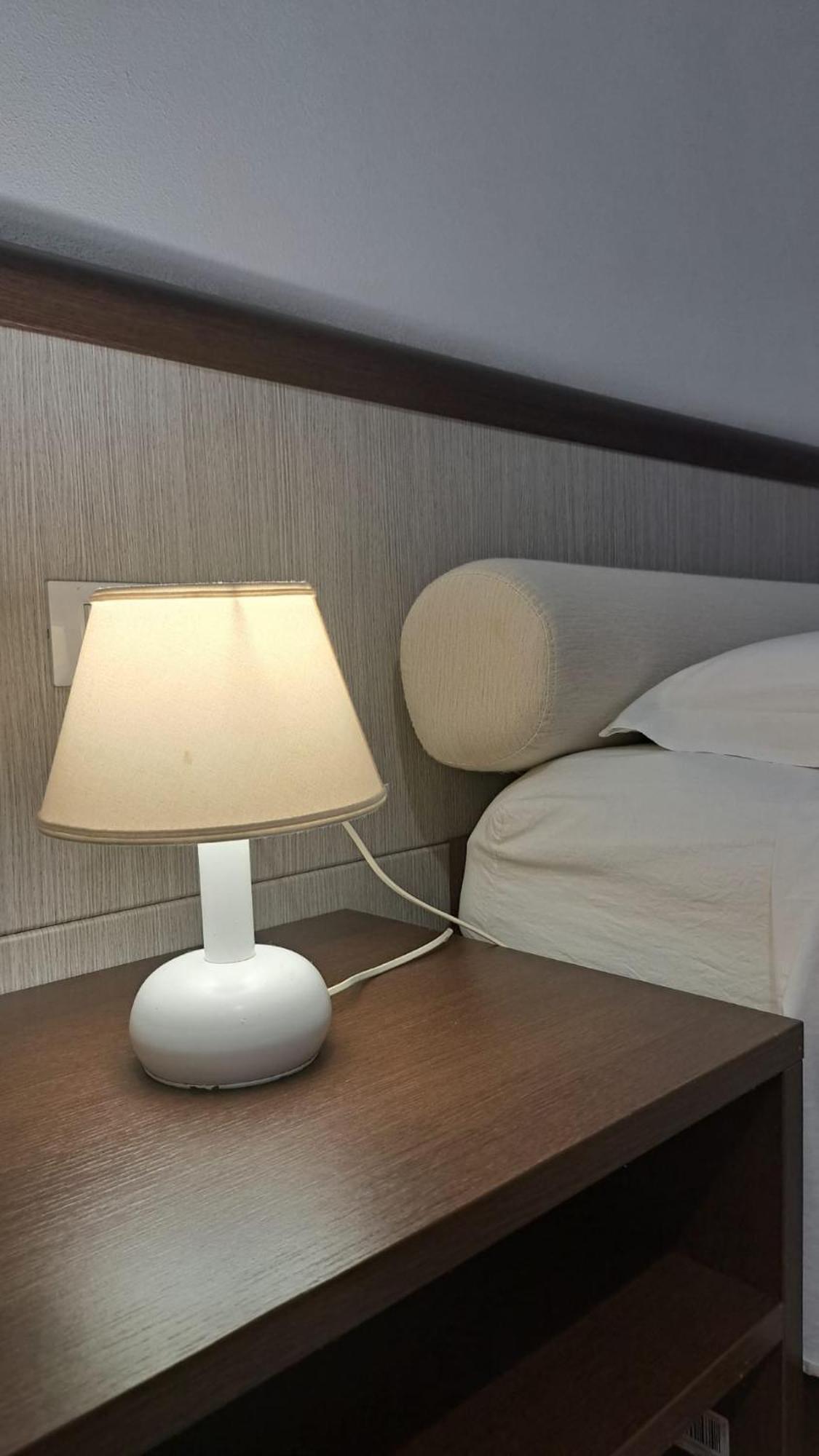 Domo - Guest-House Il Nespolo Fiorito Bed and Breakfast Orosei Εξωτερικό φωτογραφία